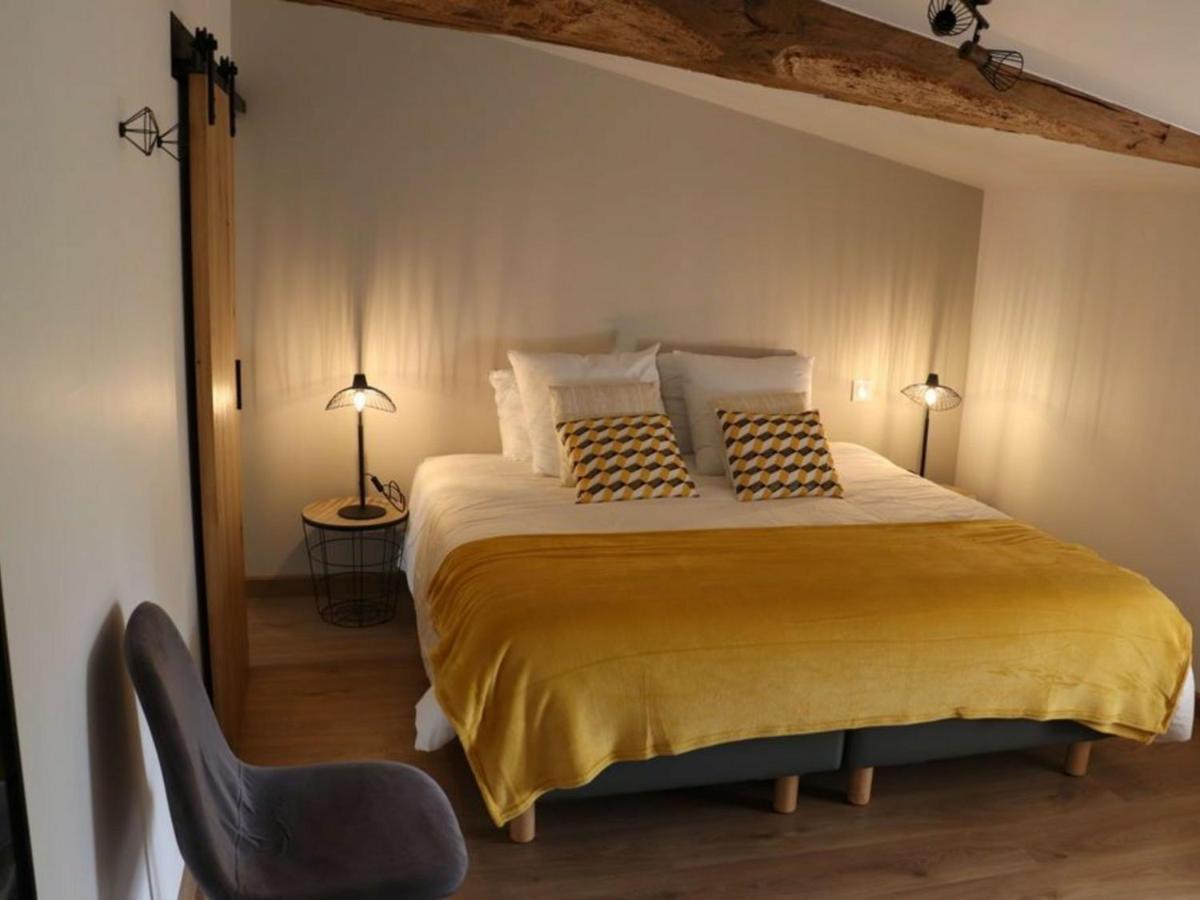 Gite 18Eme Renove Avec Piscine Couverte, Terrasse, Loisirs Et Wifi - 6 Pers. - Fr-1-426-432 Ле-Ерб'є Екстер'єр фото